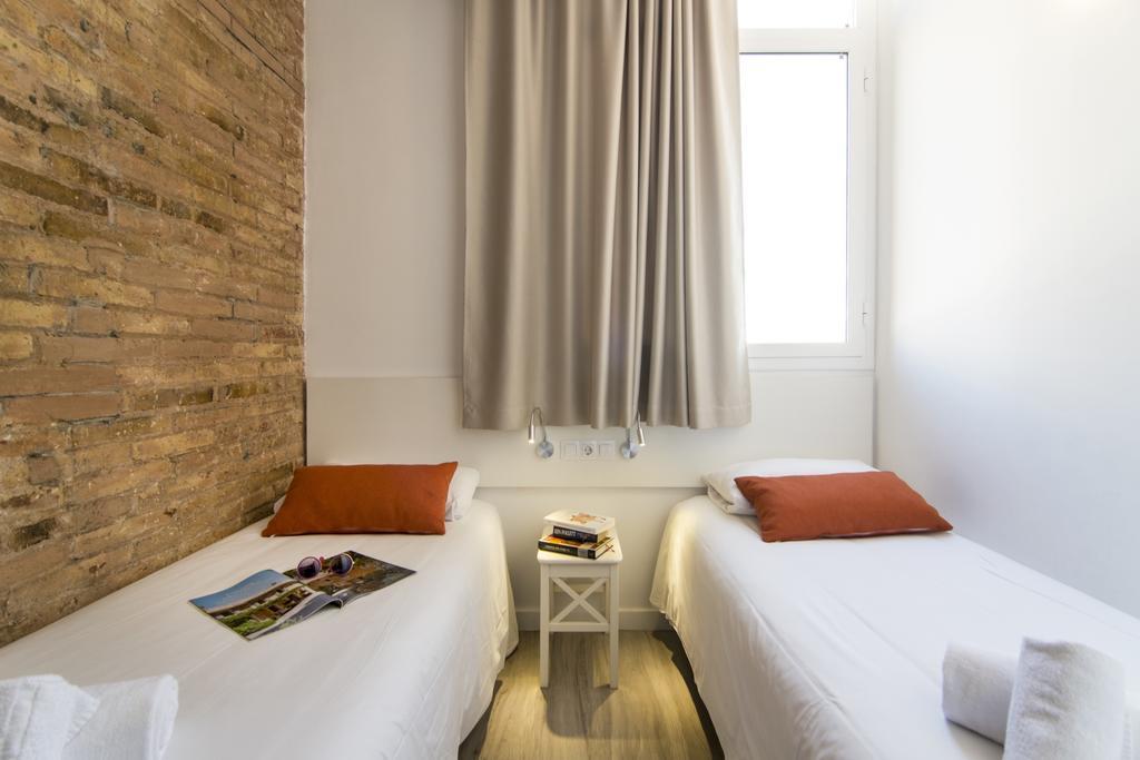 ברצלונה Happy People Sagrada Familia Apartments מראה חיצוני תמונה