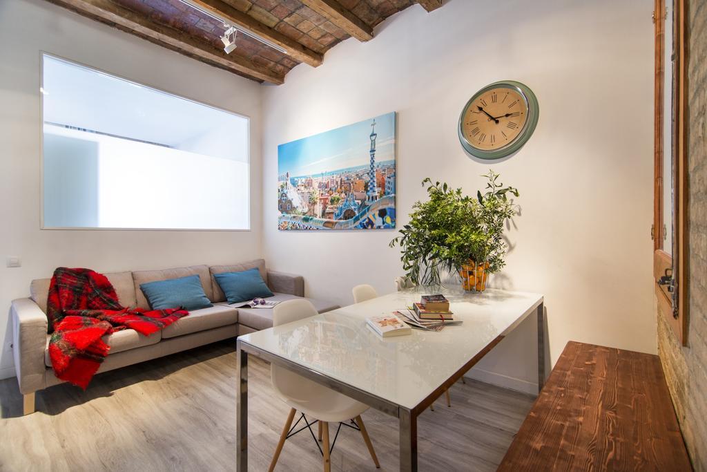 ברצלונה Happy People Sagrada Familia Apartments מראה חיצוני תמונה