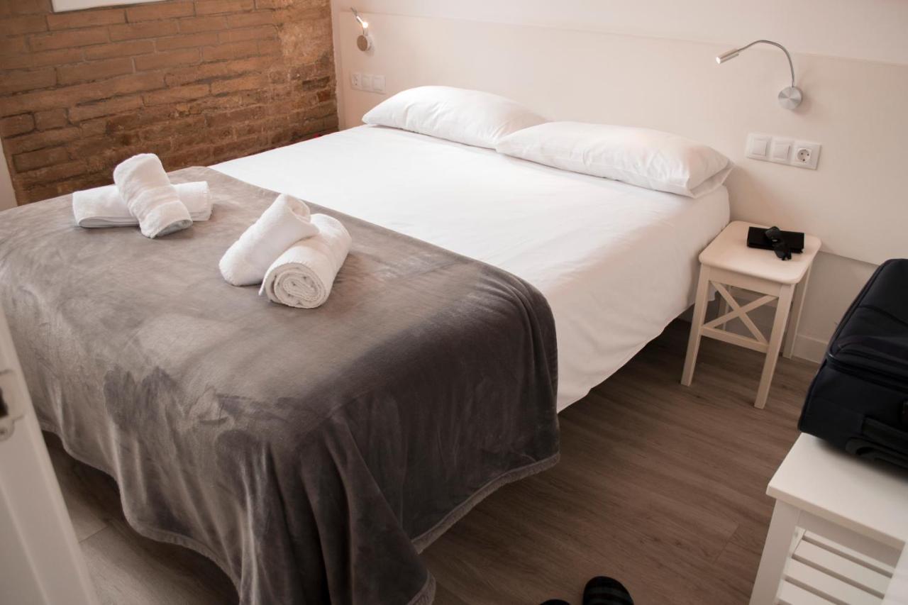 ברצלונה Happy People Sagrada Familia Apartments חדר תמונה